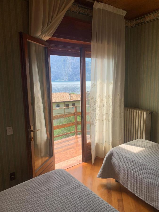Villa Diana - Terrazza Sul Lago Ассенца-ди-Бренцоне Экстерьер фото